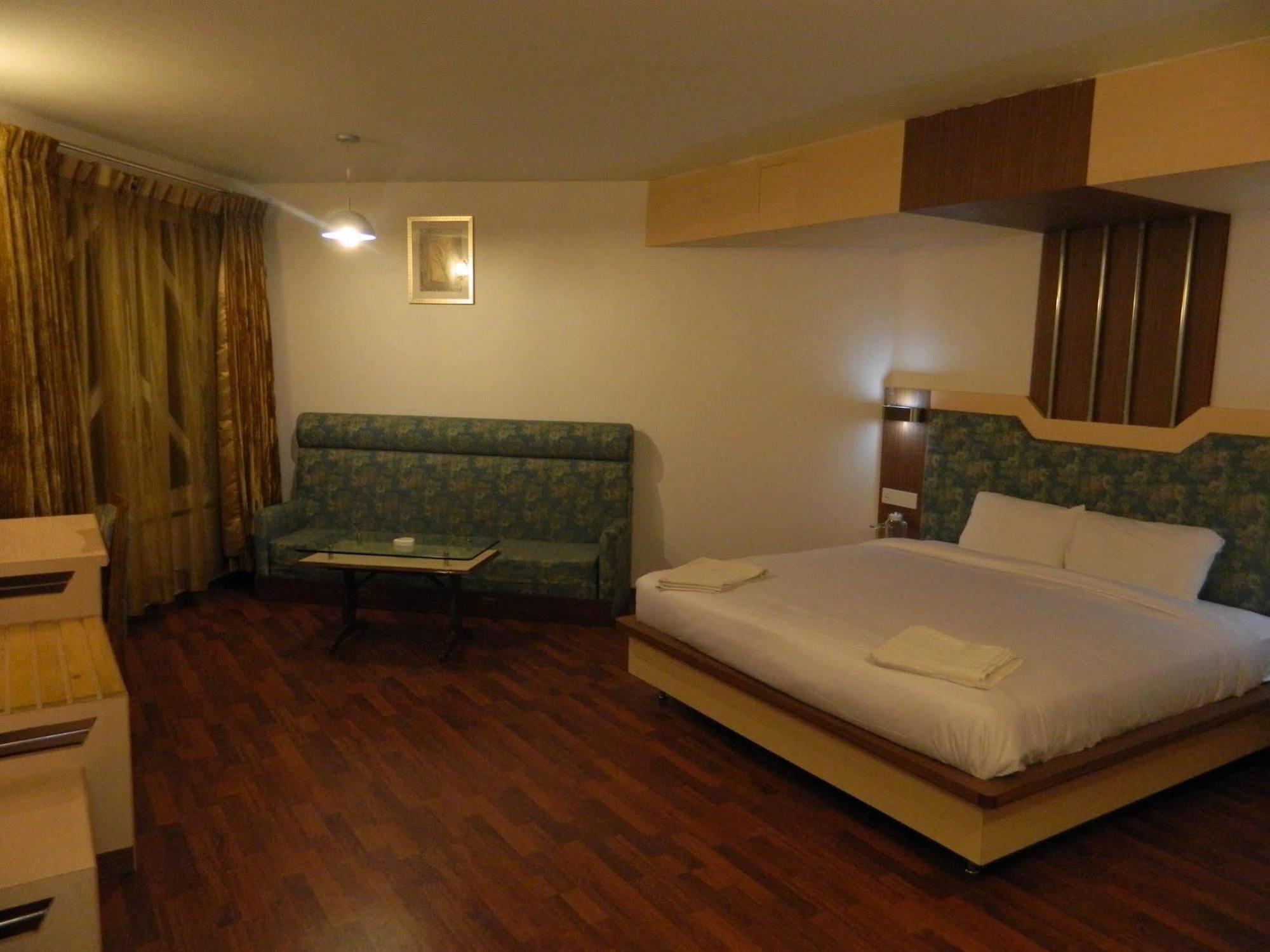 Pleasant Stay Kodai Hotel Pvt. Ltd. Kodaikanal Exterior photo